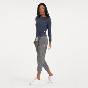 Vuori Heather Gray Performance Joggers NWT NEW WITH TAGS